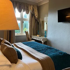 5* Hotel Alexander House & Utopia