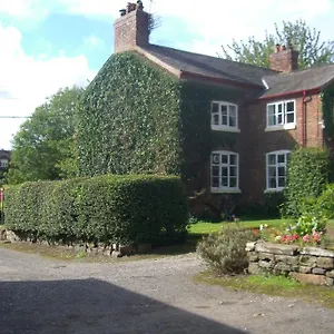 ash-farm-country-guest-house.hotelsin-chester.com/