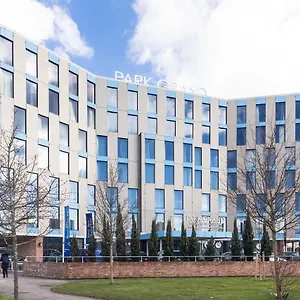 Hotel Park Grand Heathrow