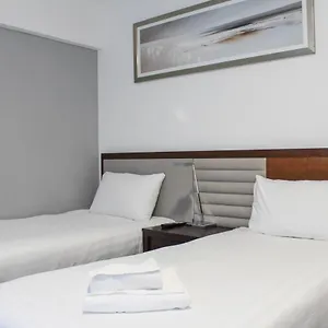 Hotel Heathrow, Hillingdon